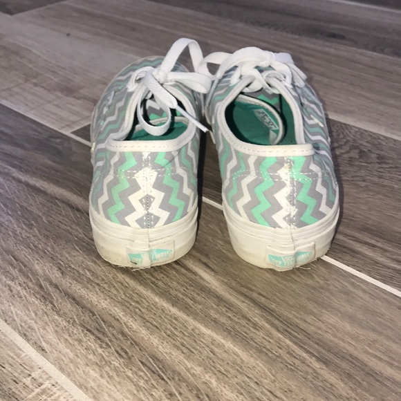 Chevron VANS! Mint, Gray, White sz 6.5 - Picture 3 of 5